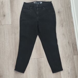 Seven7 Women's Classic Black Skinny Jeans